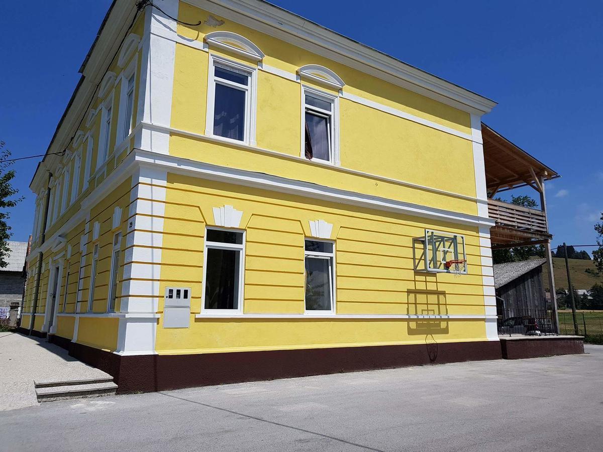 Old School Villa Nova Vas  Exterior photo